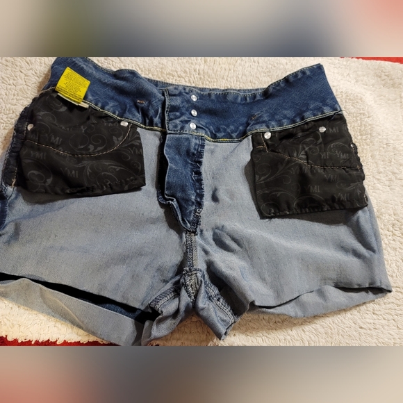 BUTT LIFTING YMI High Waisted Denim Shorts Super Sexy - Picture 8 of 10
